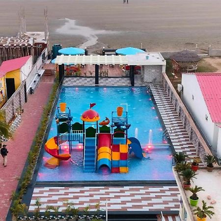 Hotel Hindusthan Inn Mandarmani Bagian luar foto