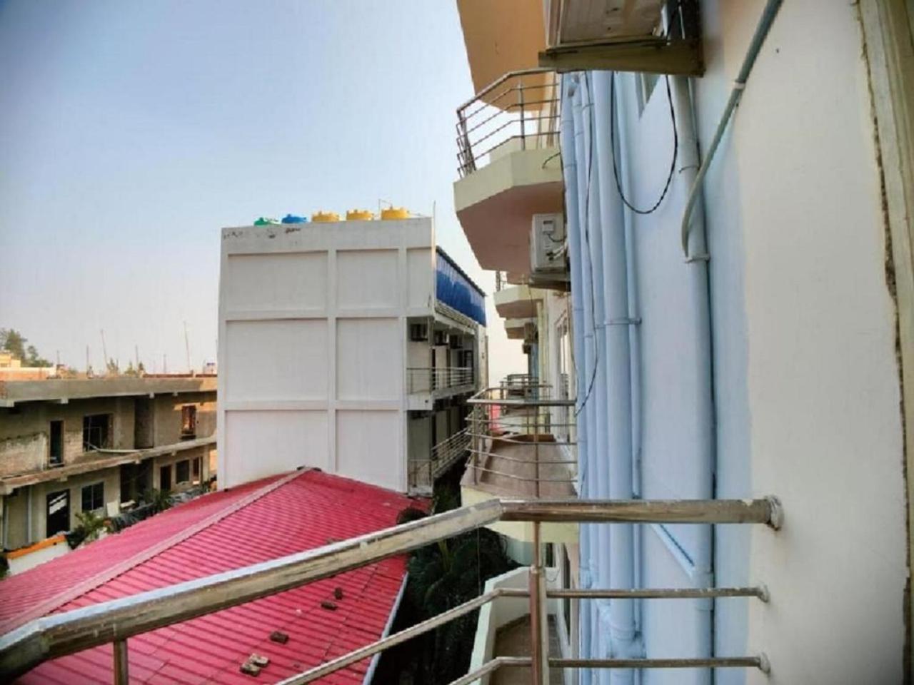 Hotel Hindusthan Inn Mandarmani Bagian luar foto